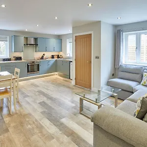 Host & - Sunny Dale Holiday home